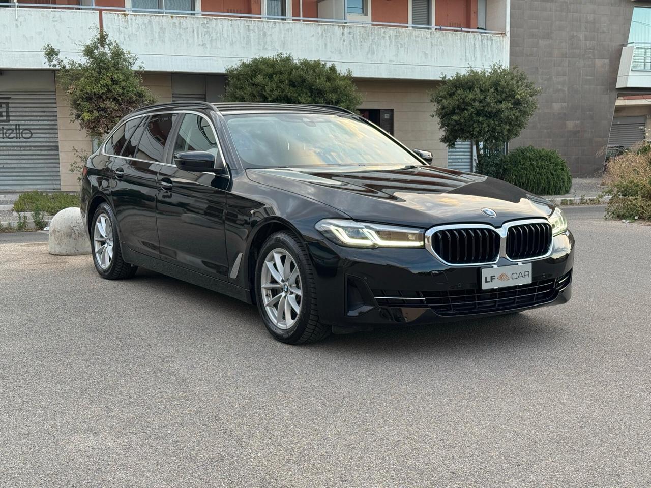 Bmw 520 520d 190 cv Touring Business automatica MHEV
