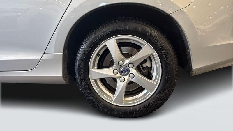 Volvo V60 I 2014 2.0 D3 Momentum Geartronic