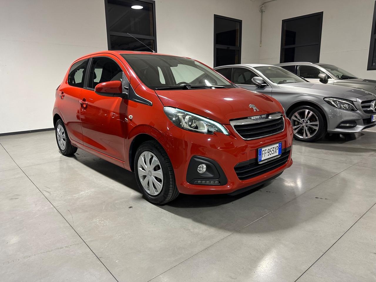 Peugeot 108 VTi 68 5 porte Allure TOP!
