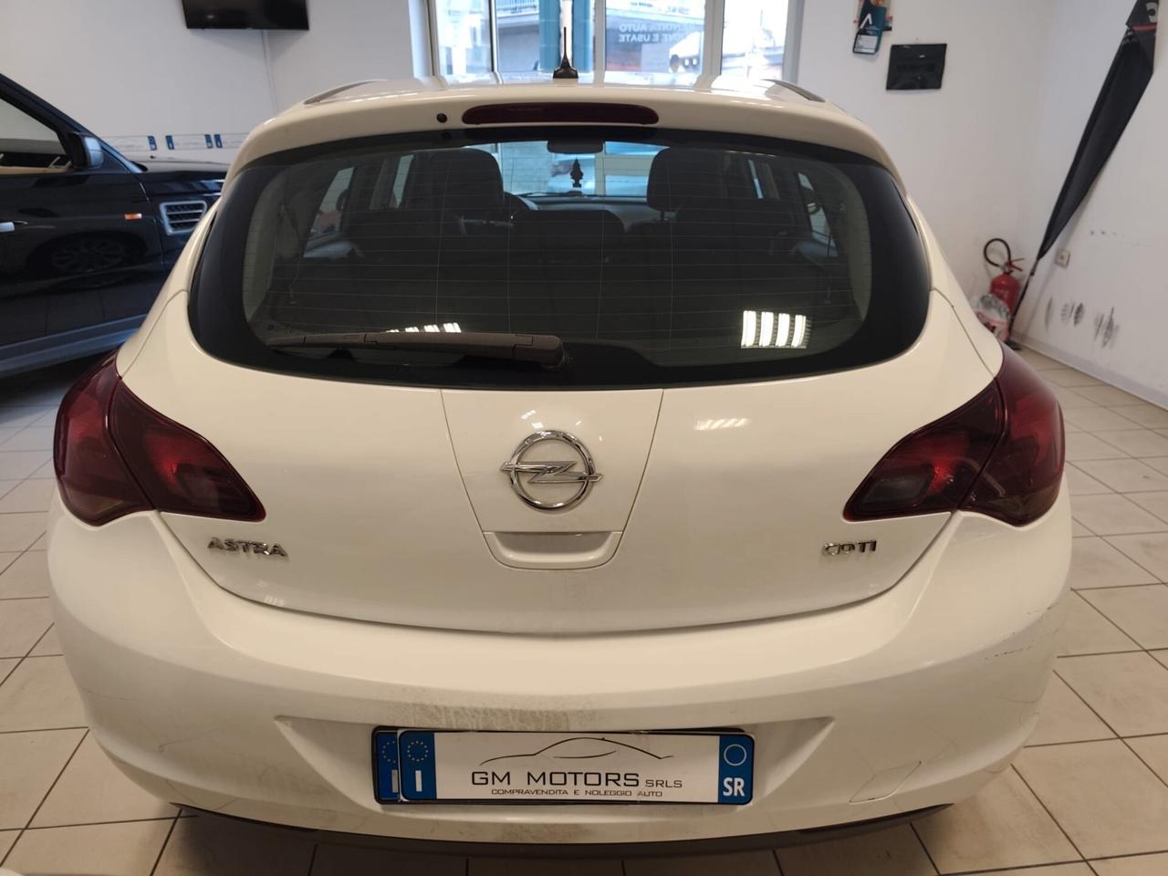 Opel Astra 1.7 CDTI 125CV 5 porte Cosmo