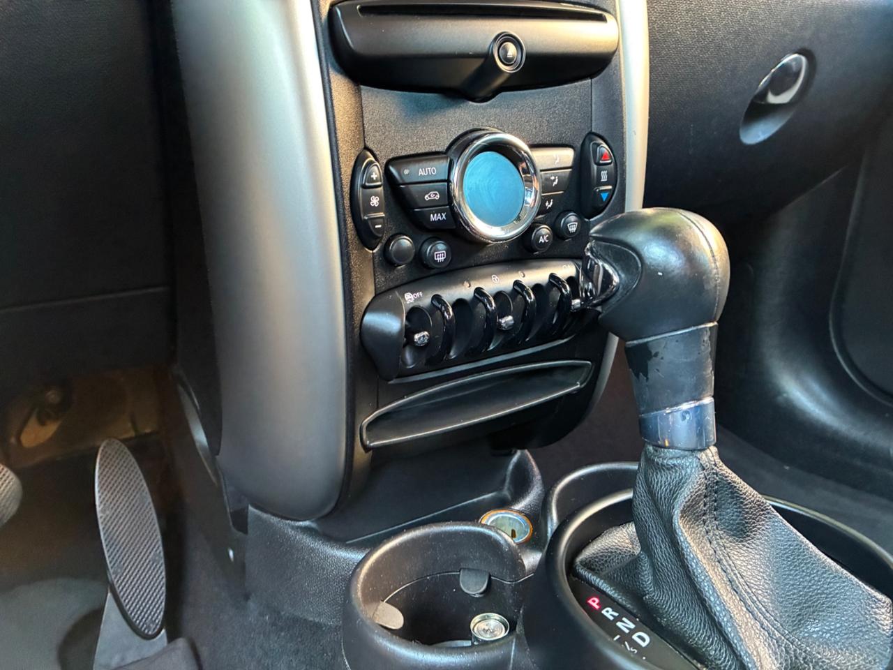 Mini Cooper D Countryman 2.0 AL 4