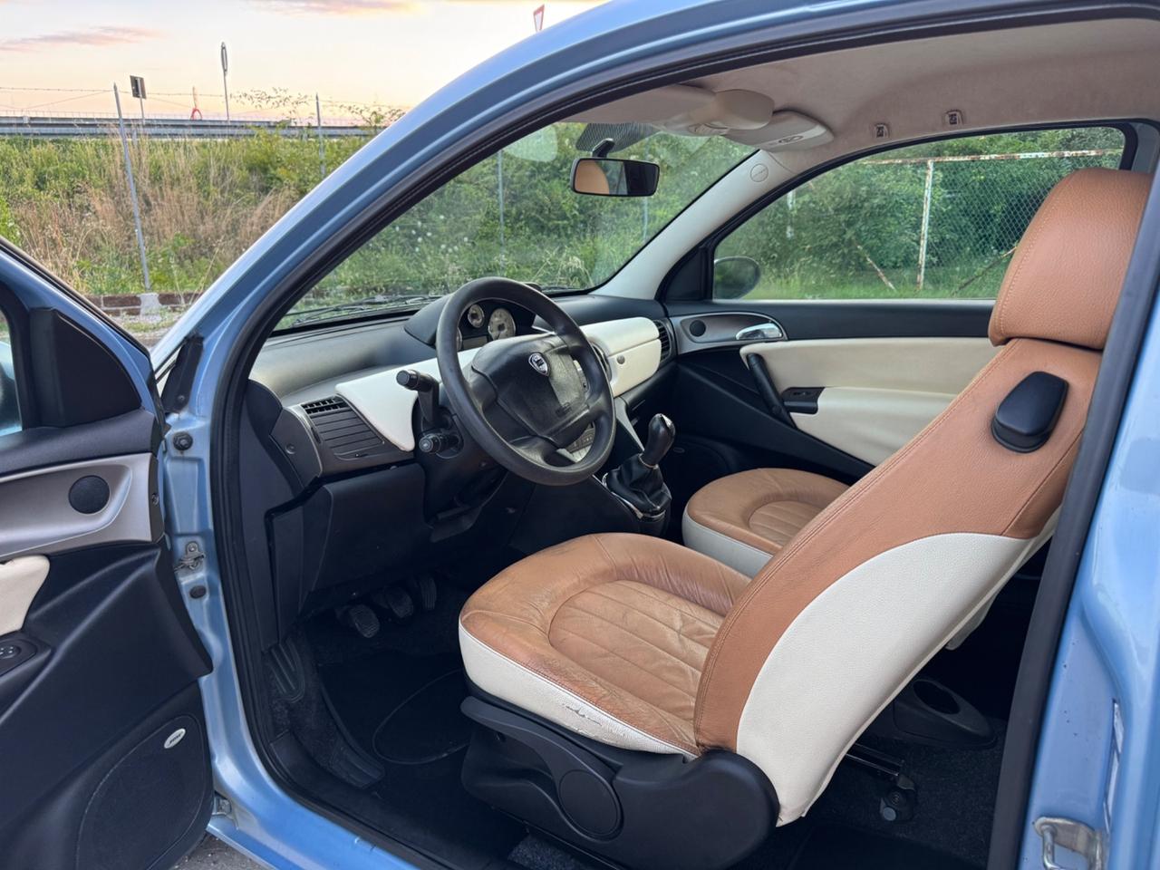 Lancia Ypsilon 1.3 Multijet 16V Platino