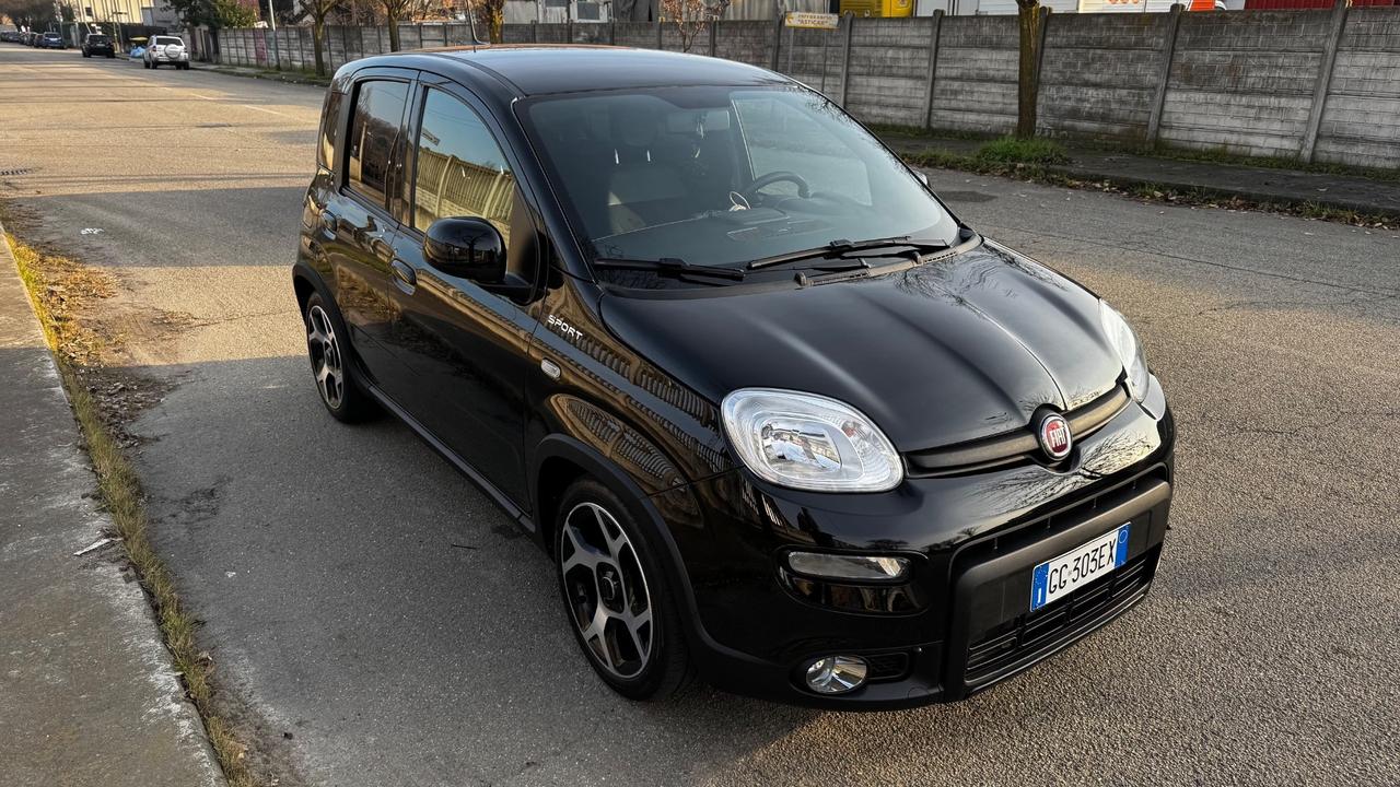 Fiat Panda 1.0 FireFly S&S Hybrid Sport