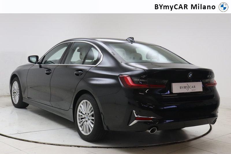 BMW Serie 3 Berlina 318 d Mild Hybrid 48V Luxury Steptronic