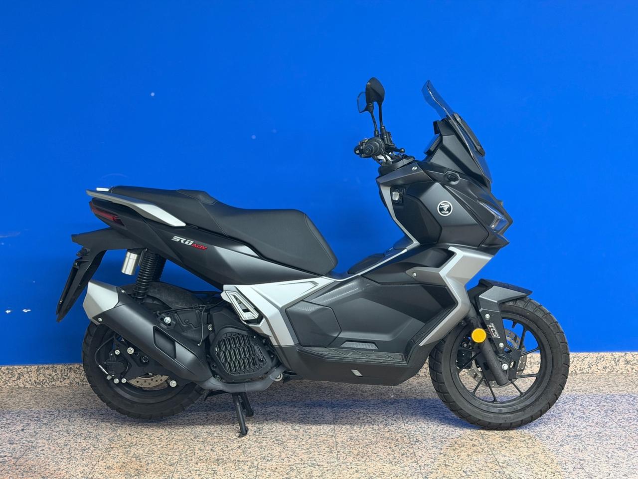 Voge SR1 ADV 125 2025 tua a 33€ senza anticipo