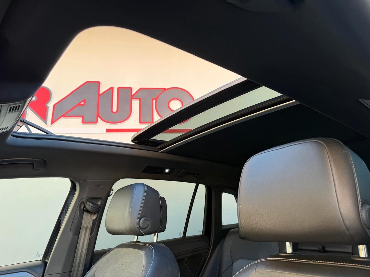 Volkswagen Tiguan 2.0 TDI 150CV R-LINE DSG