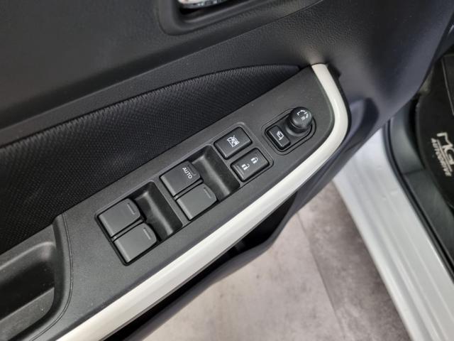 SUZUKI Swift 1.2 Hybrid 4WD AllGrip Top