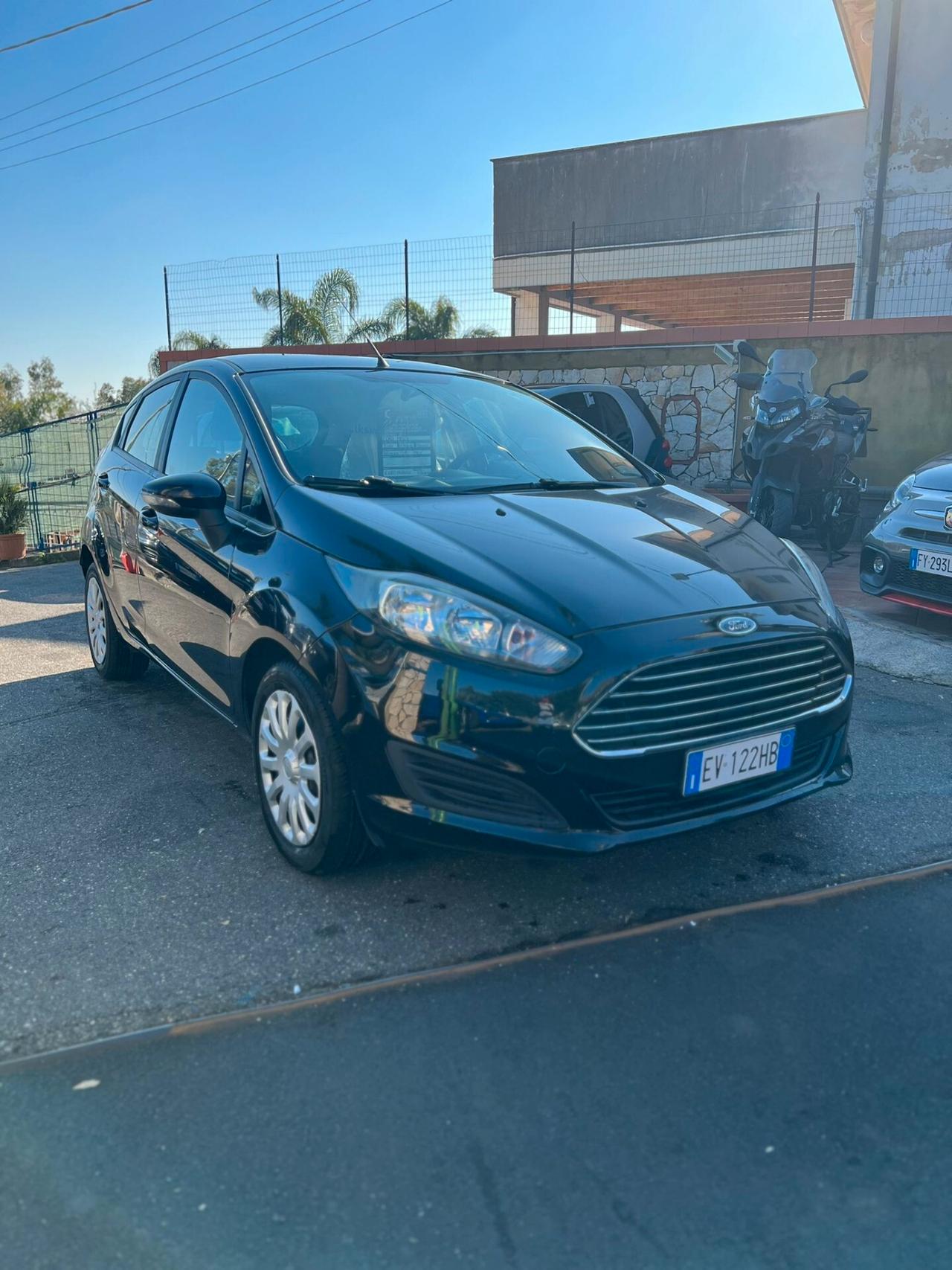 Ford Fiesta 1.4 5p. Bz.- GPL Titanium