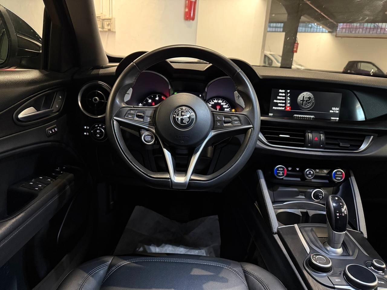 Alfa Romeo Stelvio 2.2 Turbodiesel 210 CV AT8 Q4 Business