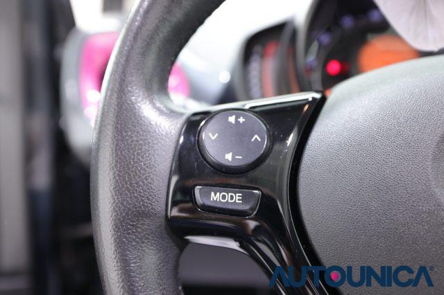 TOYOTA Aygo CONNECT 1.0 VVT-I 72 CV 5 PORTE X-WAVE CABRIO