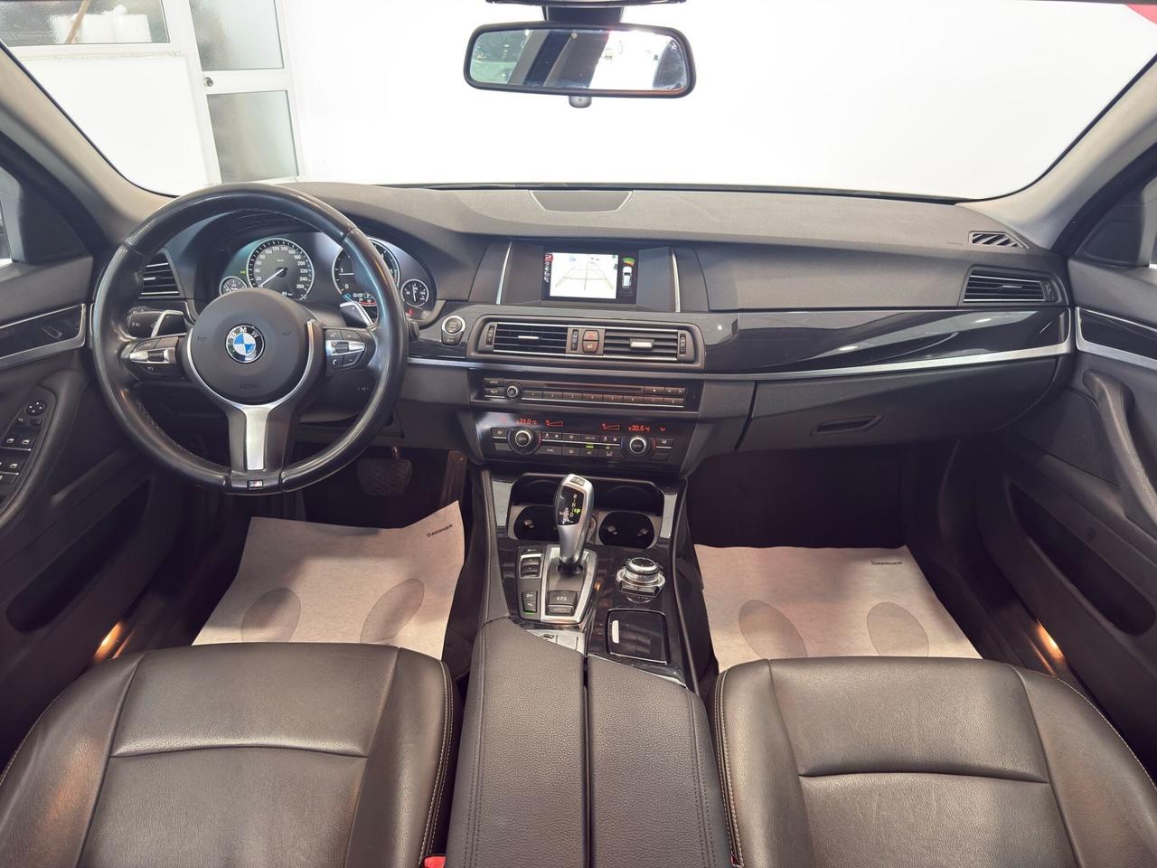 BMW 520d xDrive Touring Luxury - 190cv * Pelle * Navi * History service BMW