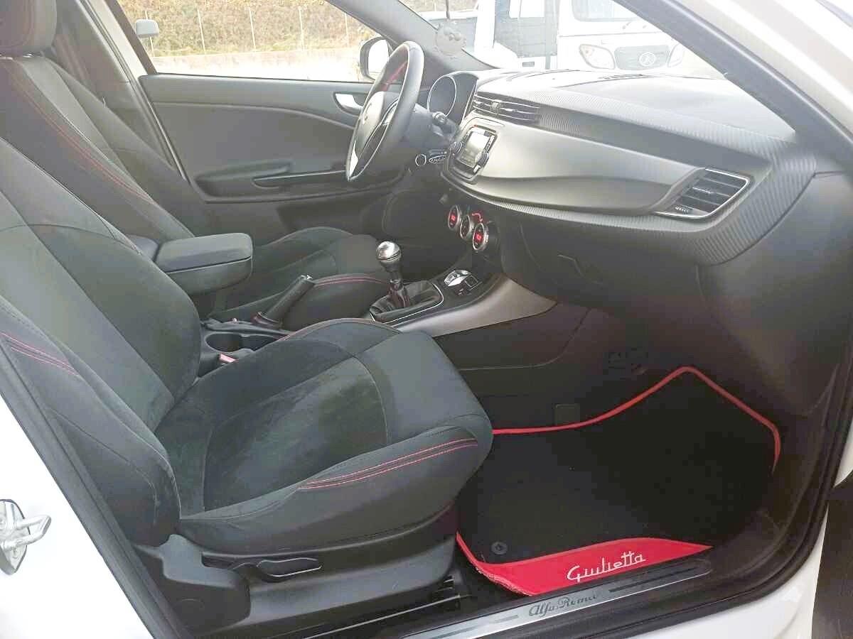 Alfa Romeo Giulietta 1.6 JTDm 120 CV