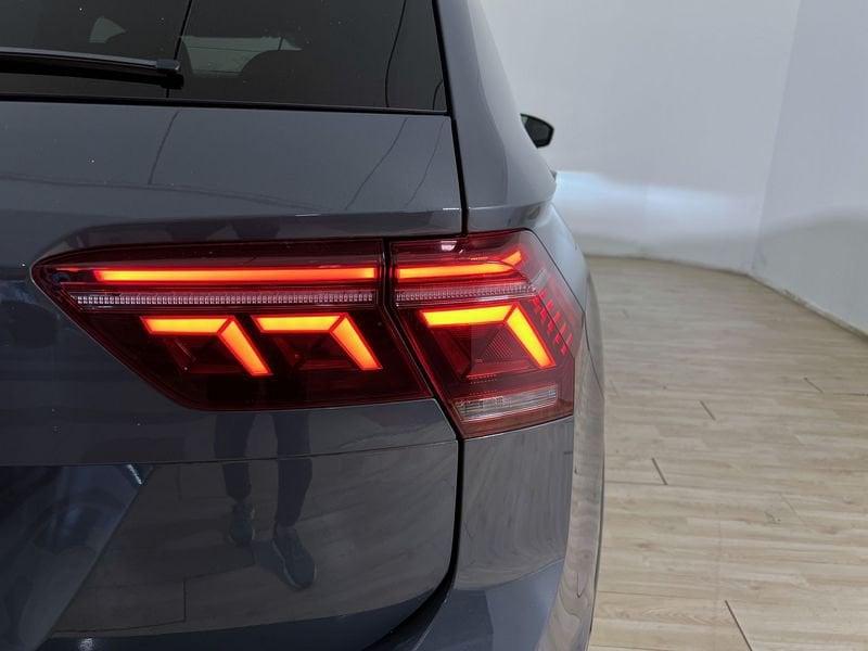 Volkswagen Tiguan Tiguan 2.0 tdi R-Line 150cv dsg