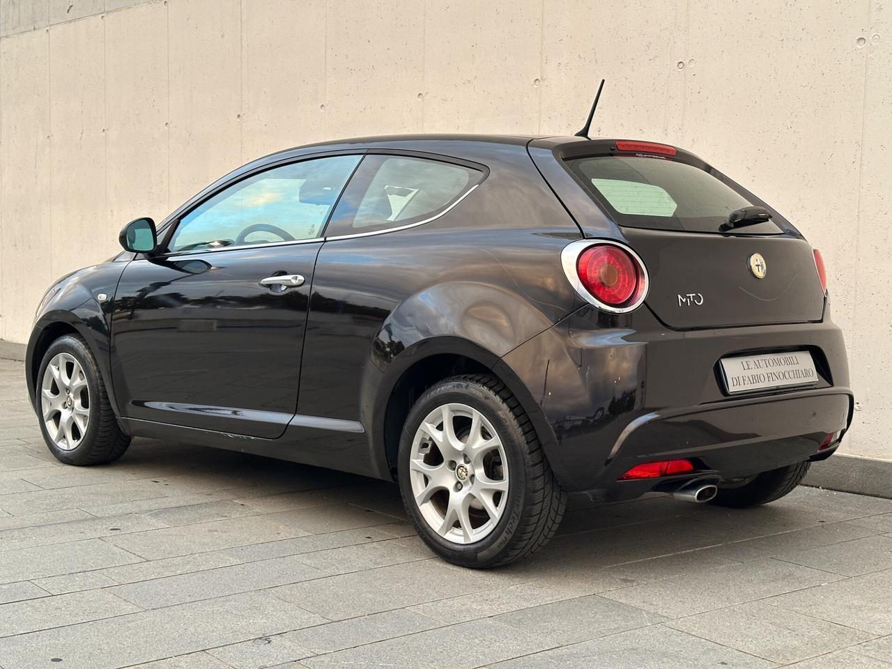 Alfa Romeo MiTo 1.4 78 CV Distinctive Premium Pack