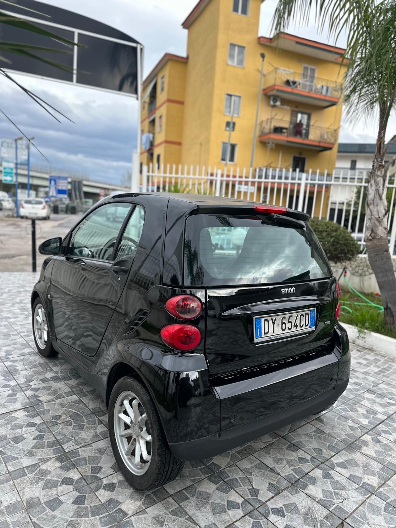 Smart ForTwo 1000 52 kW coupé pure