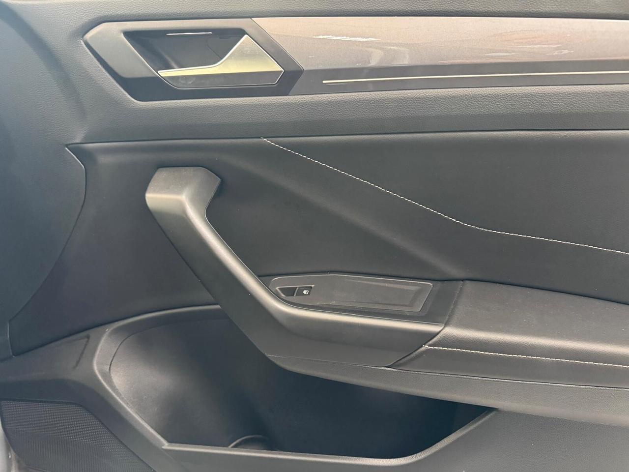 Volkswagen T-Roc 1.0 TSI Style PARI AL NUOVO SOLI 20.000 KM !!!