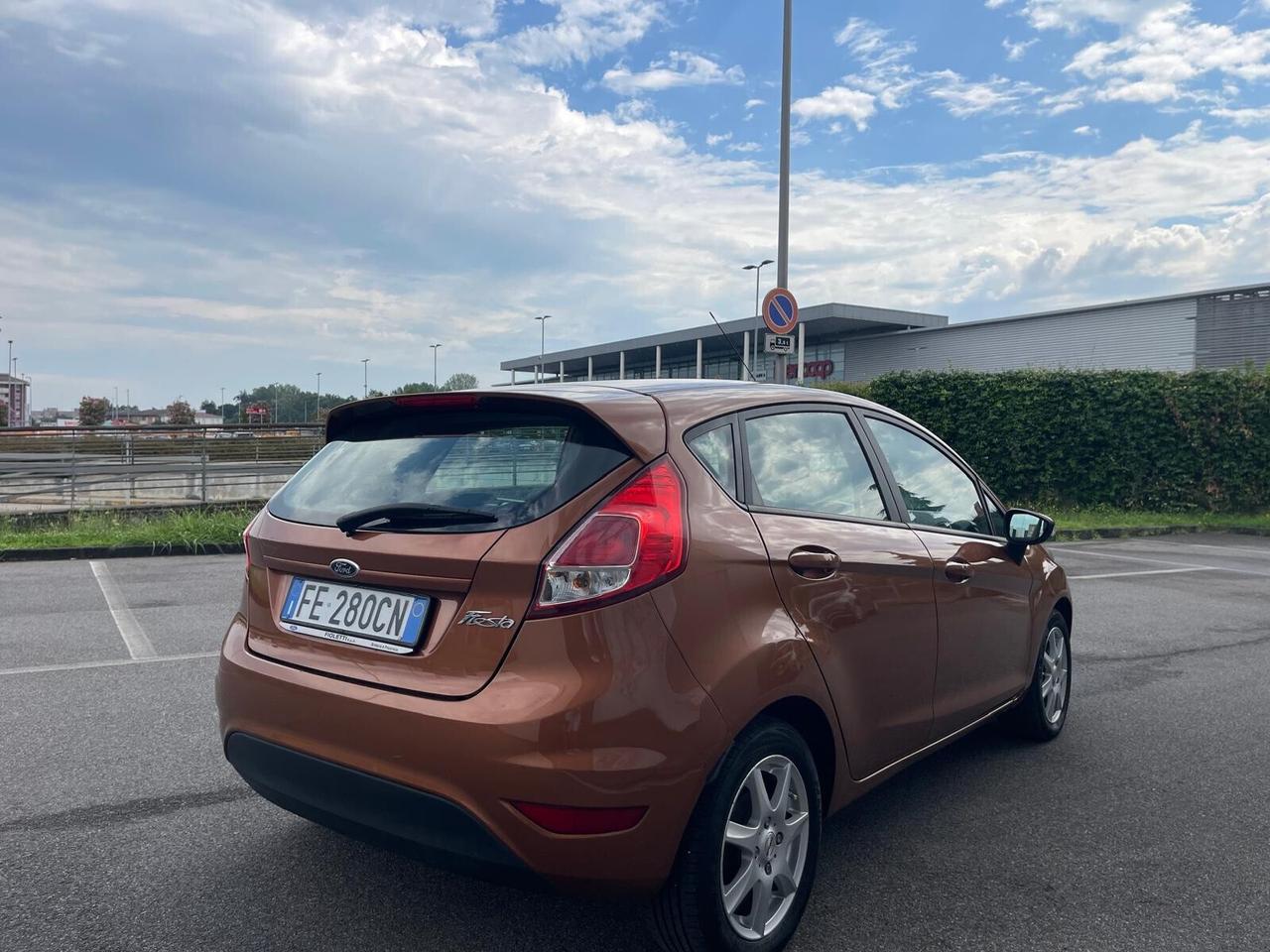 Ford Fiesta 1.5 TDCi 95CV 5 porte euro 6 b
