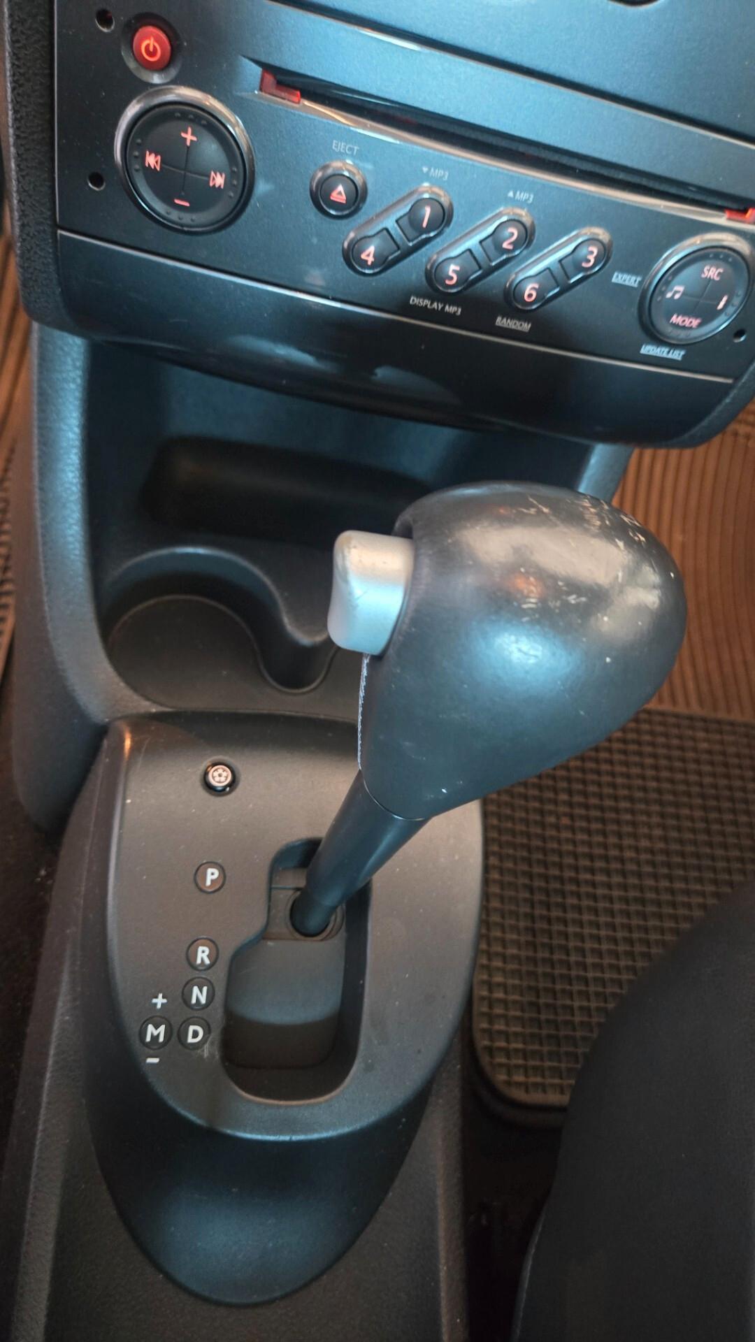 Renault Modus 1.6 16V AUTOMATIC