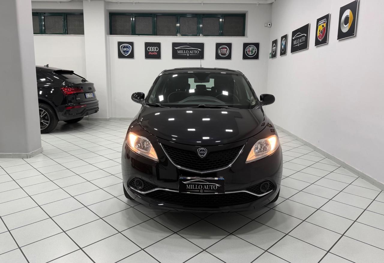 Lancia Ypsilon 1.2 69 CV 5 porte GPL Ecochic Gold