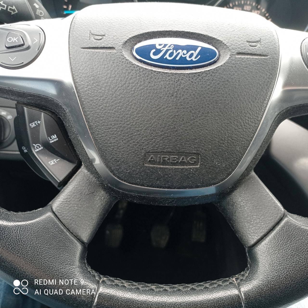 Ford Kuga 2.0 TDCI 140 CV 4WD Titanium