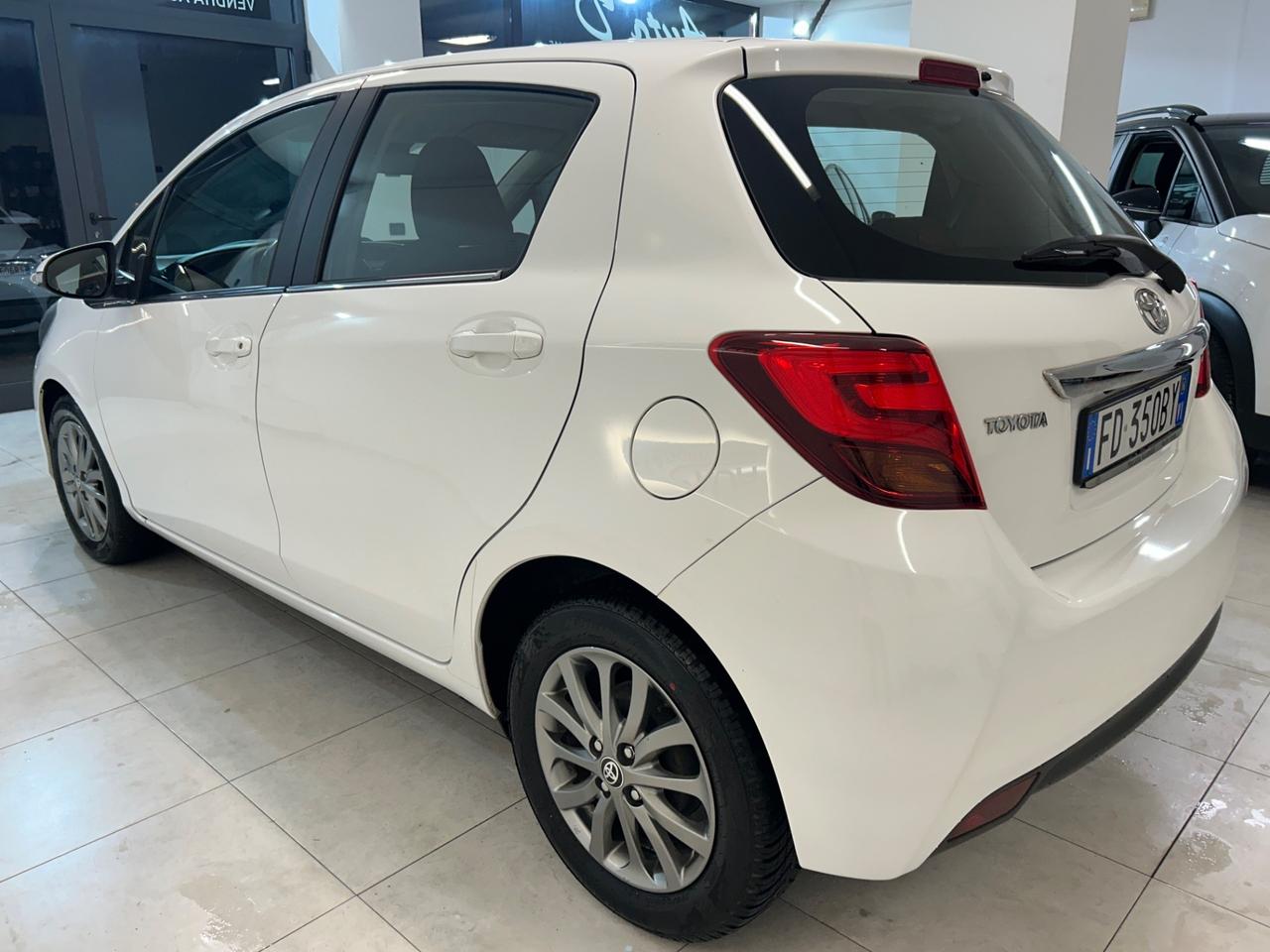 Toyota Yaris 1.4 D 66 kw 2016 EURO6B