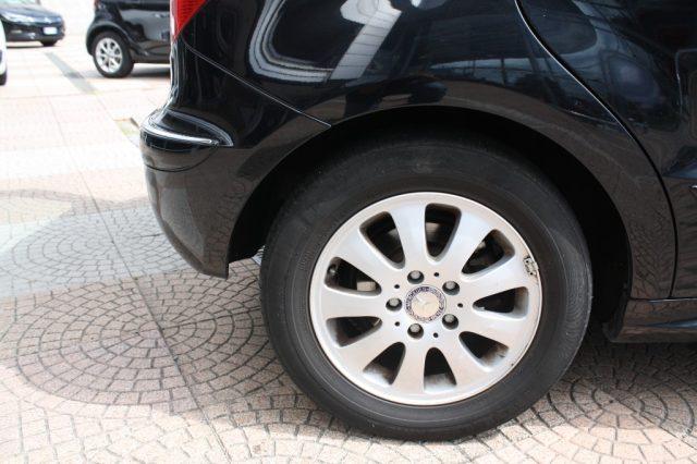 MERCEDES-BENZ A 150 BlueEFFICIENCY Elegance
