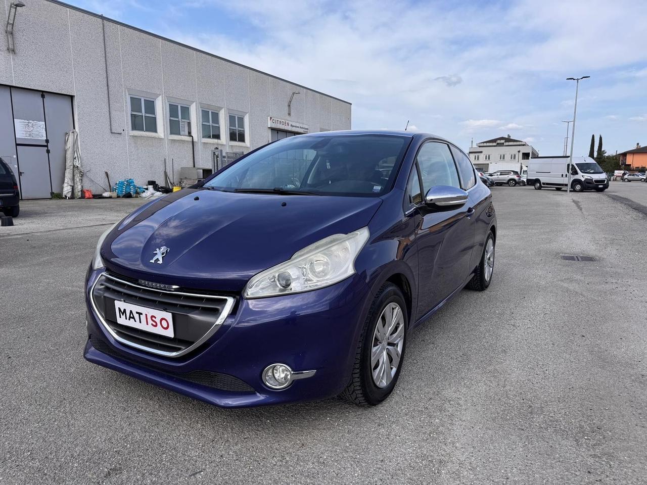 Peugeot 208 1.4 HDi Allure AUTO IN CONTOVENDITA