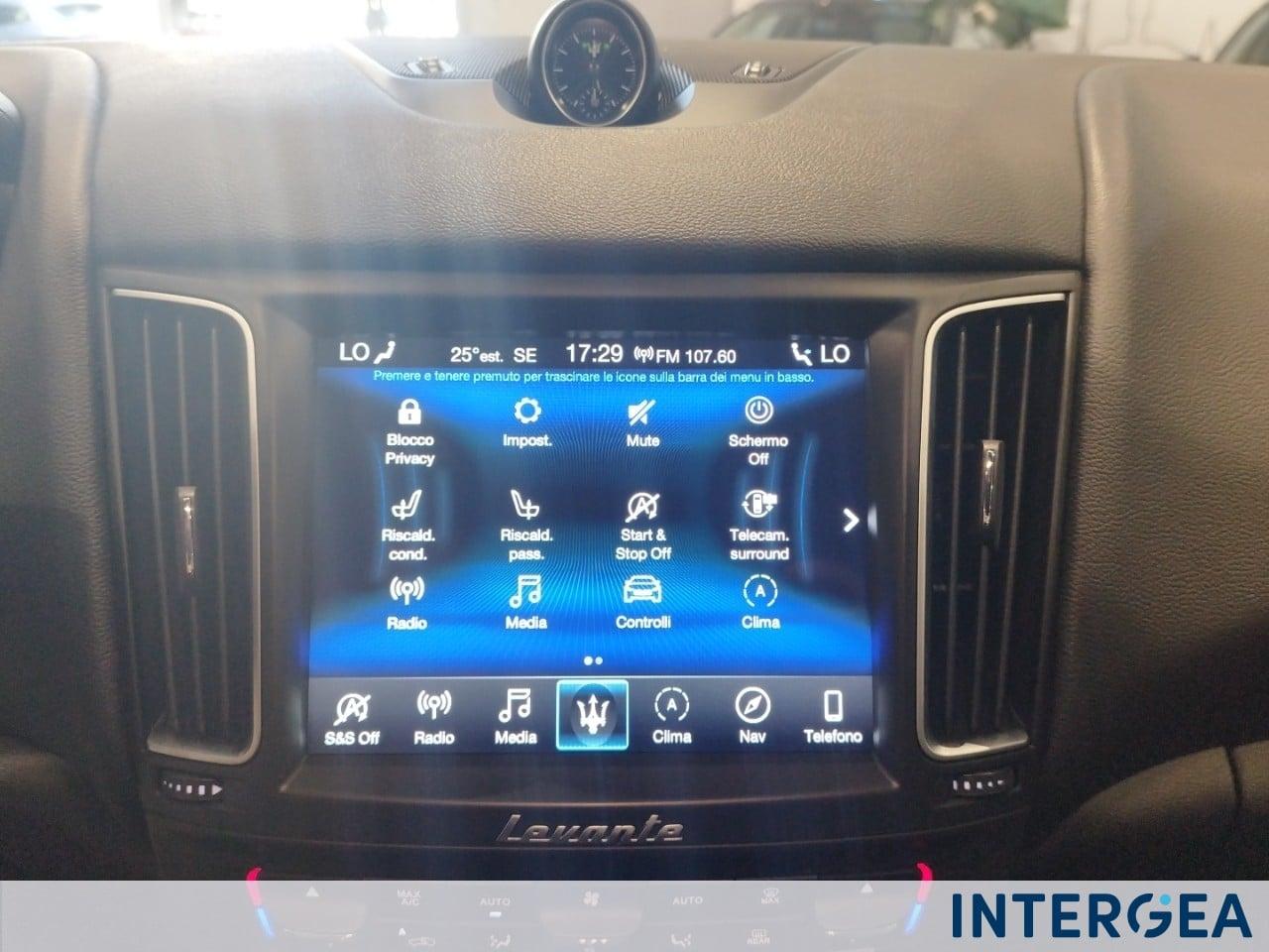 MASERATI Levante 3.0 V6 Gransport 250cv auto
