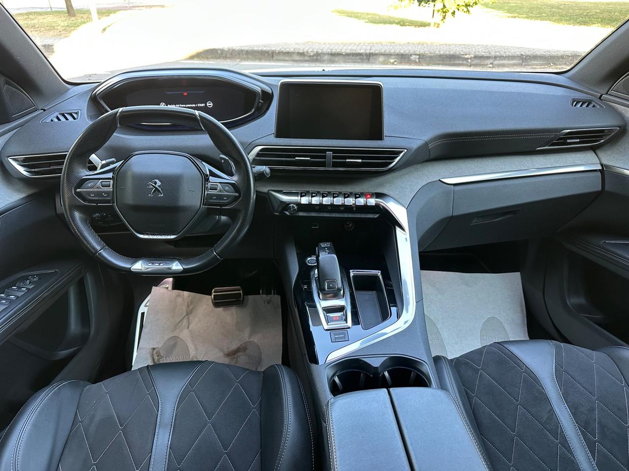 Peugeot 5008 BlueHDi 180 S&S EAT8 GT