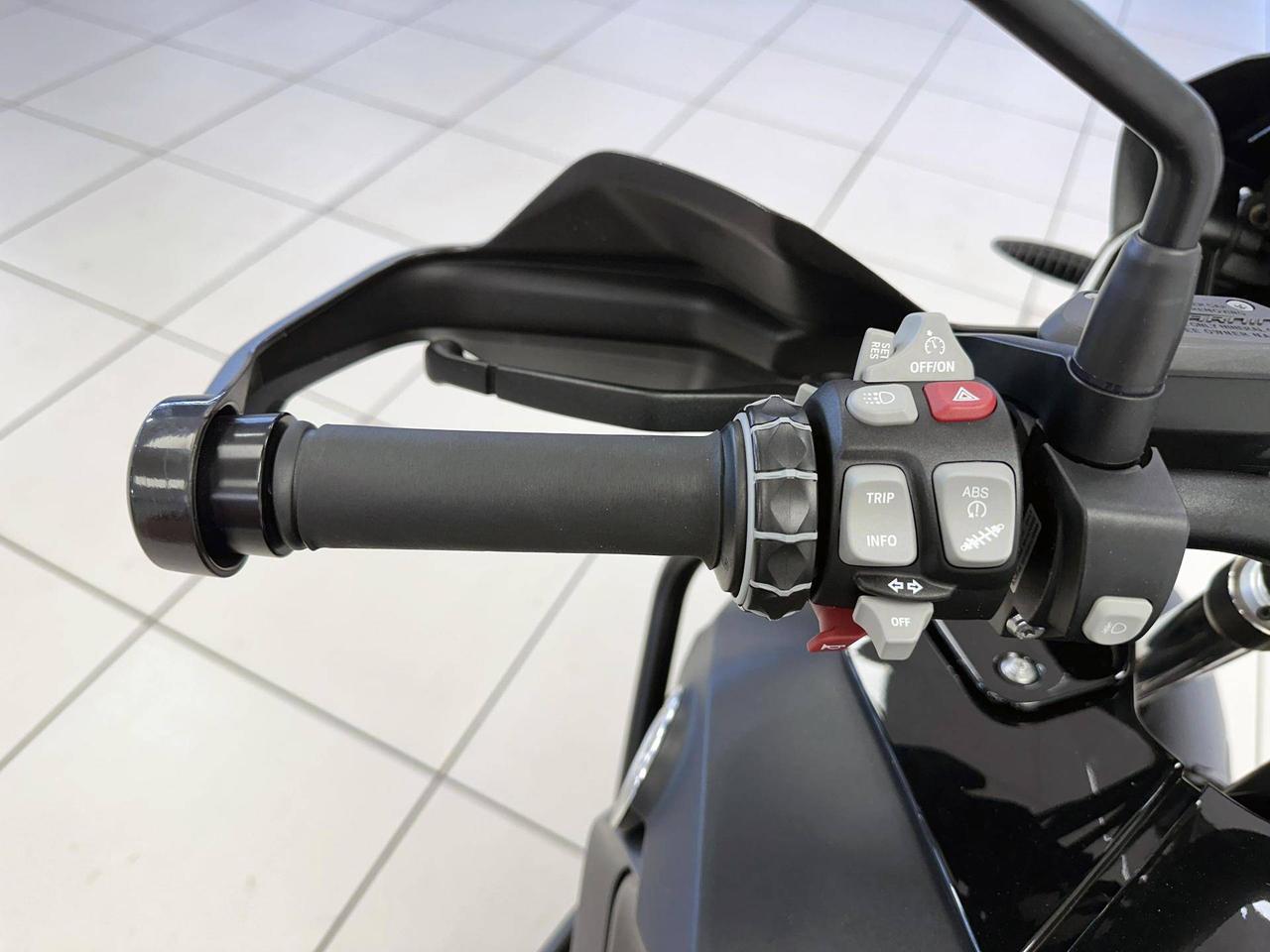 BMW R 1200 GS Adventure Triple Black