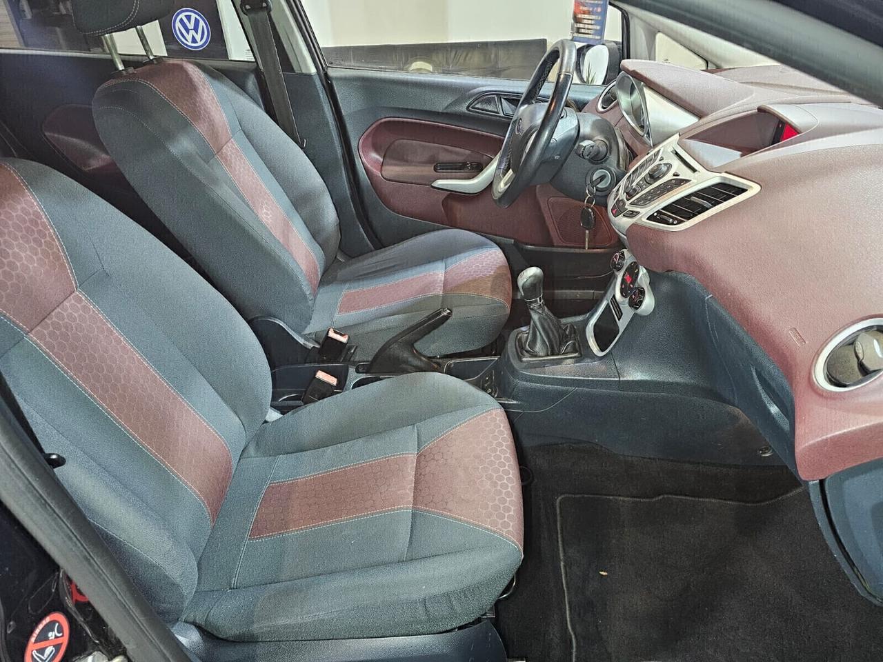 Ford Fiesta 1.6 TDCi 95 CV 5p. Titanium