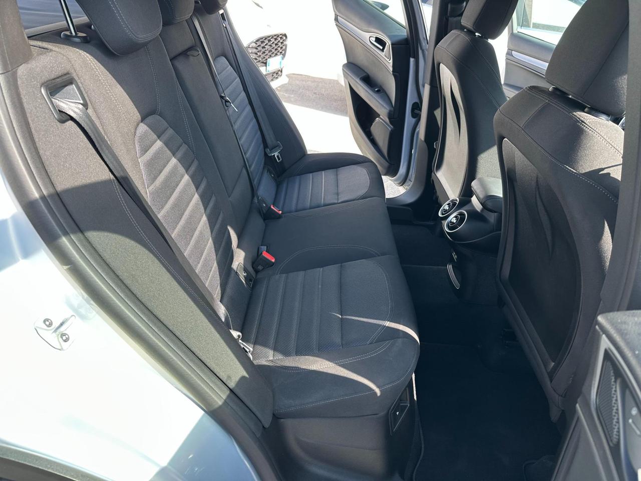 Alfa Romeo Stelvio 2.2 t Sprint rwd 160cv auto