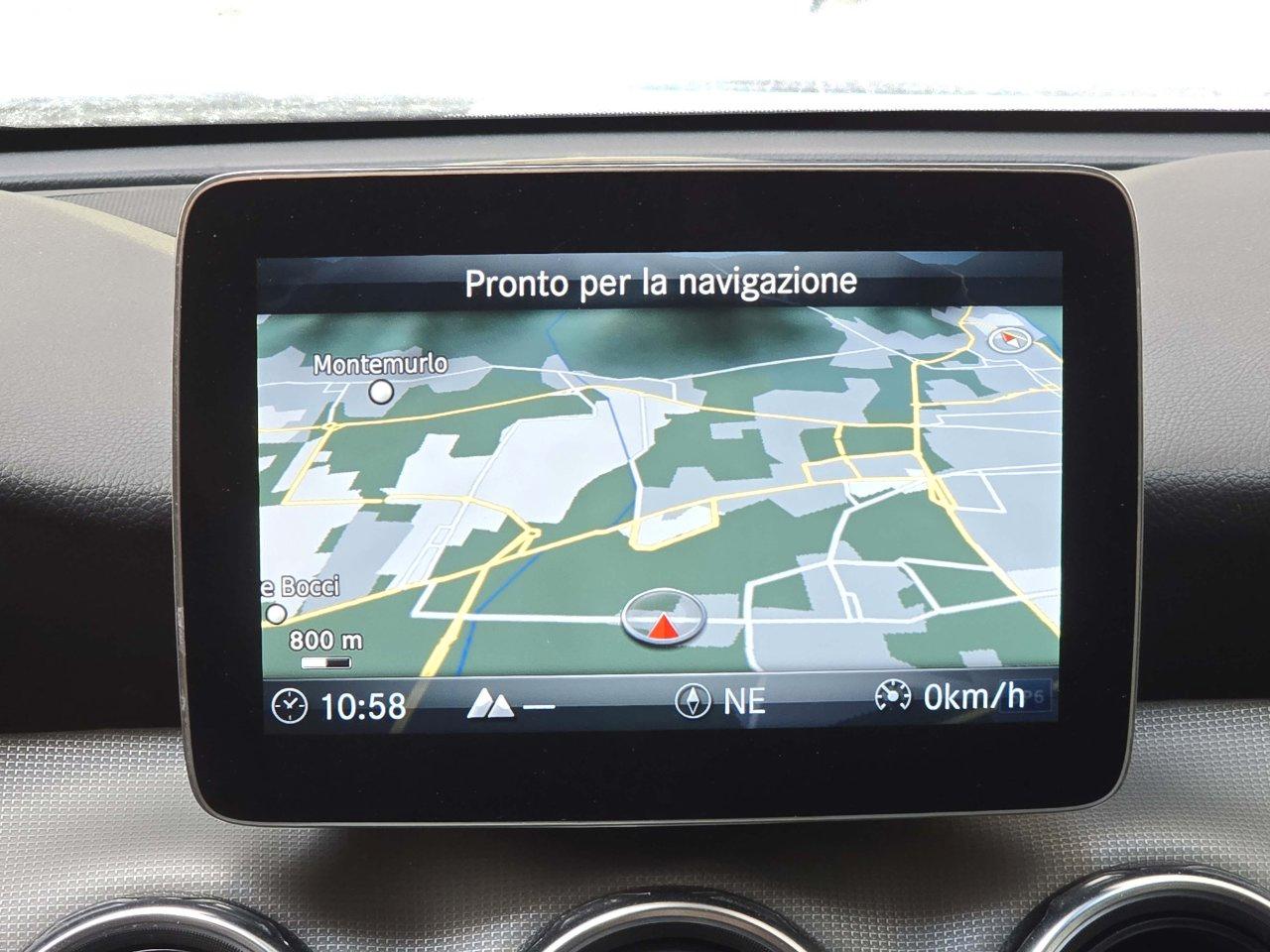 Mercedes GLA 200 D PREMIUM CAMBIO AUTOMATICO/EURO6C/CAMERA/NAVI/LED
