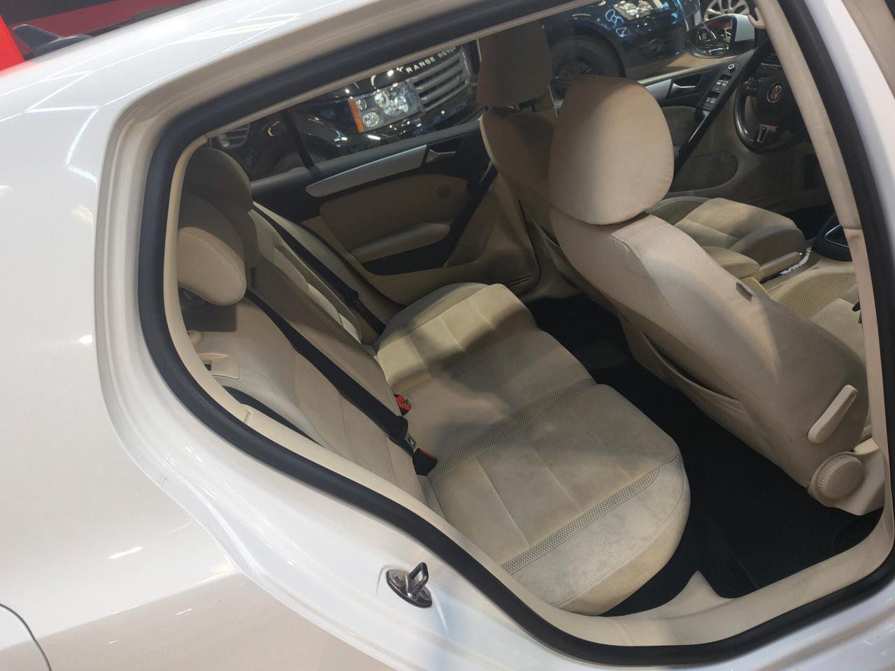 Volkswagen Golf 1.6 TDI DPF 5p. Comfortline 139000KK