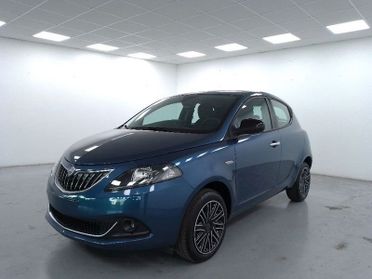 Lancia Ypsilon 1.0 firefly hybrid Gold s&s 70cv 5p.ti