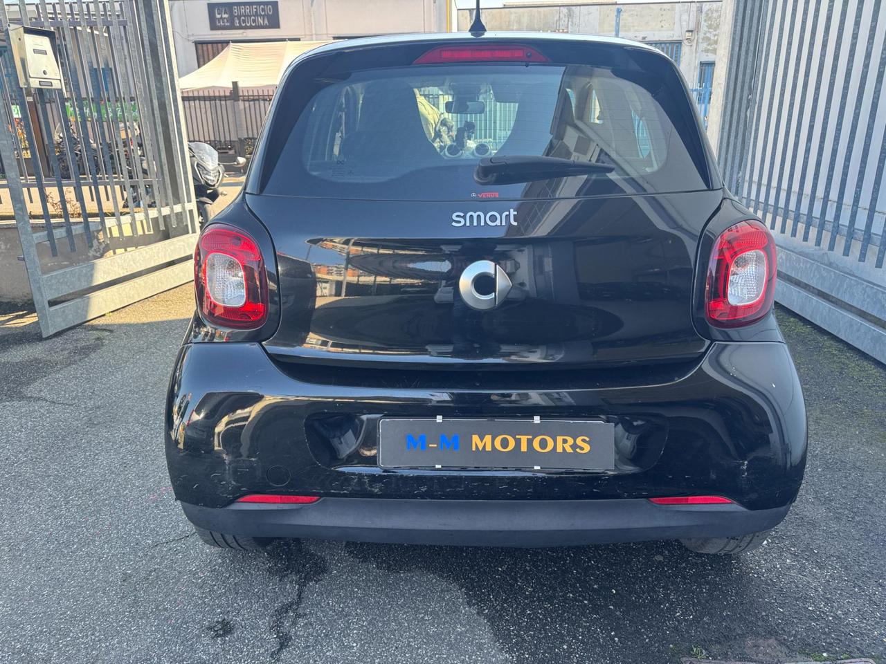 Smart forfour 1.0 Youngster 71cv twinamic **NEOPATENTATI**