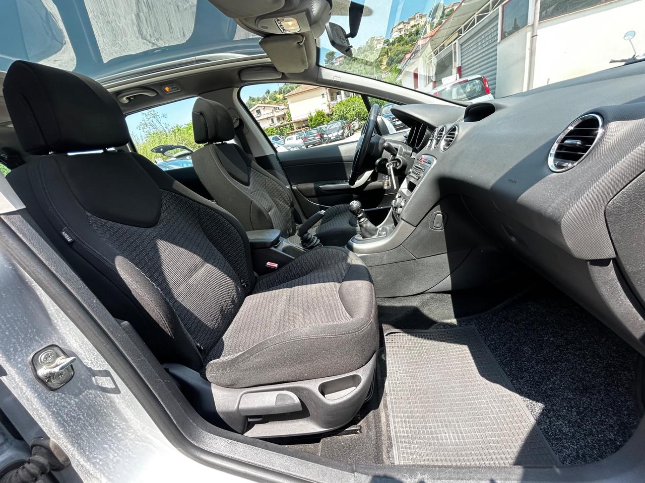 Peugeot 308 1.6 HDi 110CV SW