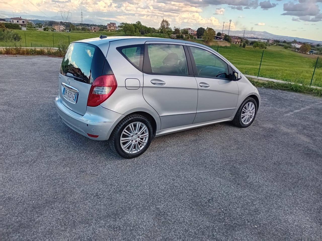 Mercedes-benz A 150 A 150 BlueEFFICIENCY Coupé Avantgarde