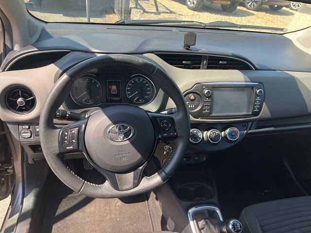 Toyota Yaris 1.0 72 CV 5 porte Cool