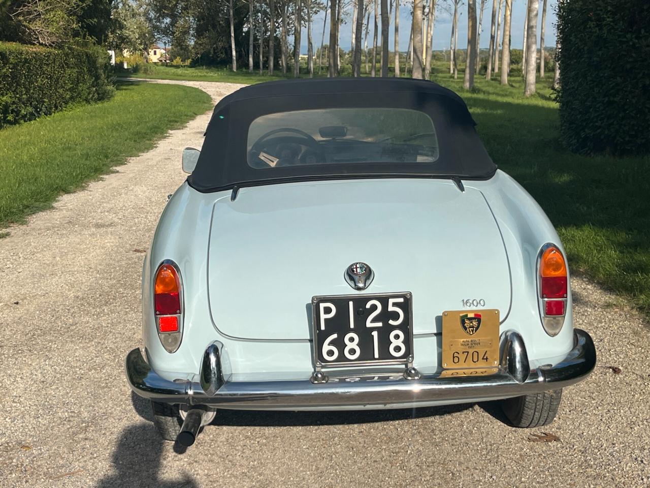 Alfa Romeo Giulia Spider