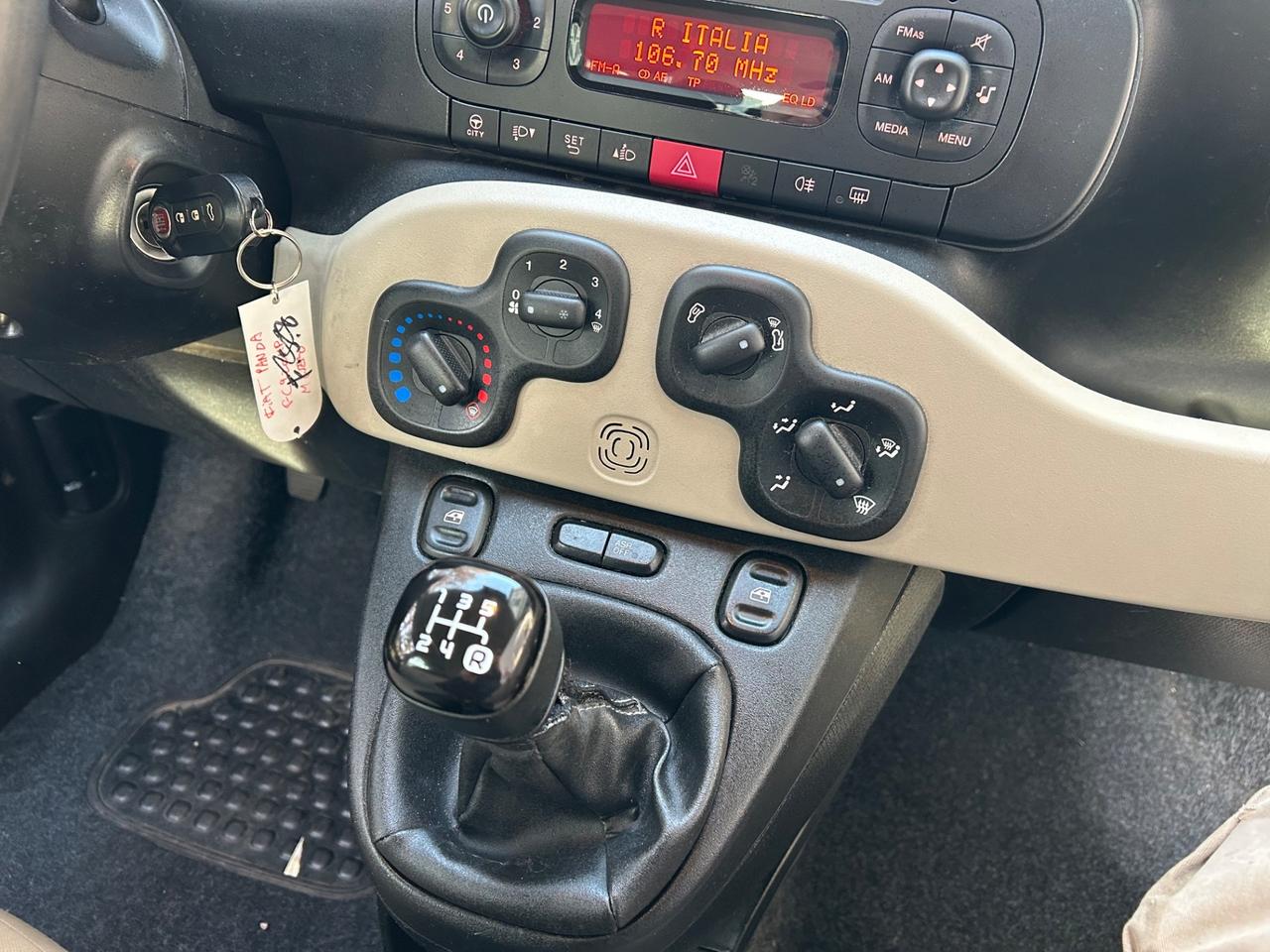 Fiat Panda 1.2 Lounge 69cv E6 70.000KM | NEOPATENTATI!!!