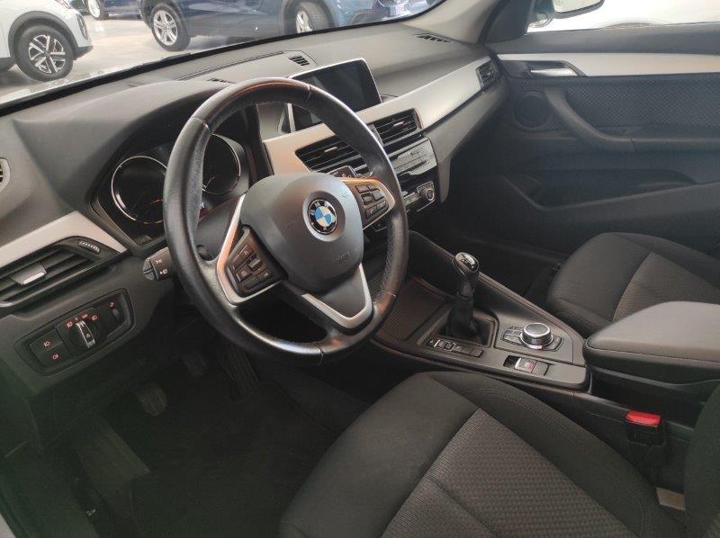 BMW X1 (F48) - X1 sDrive18d Business
