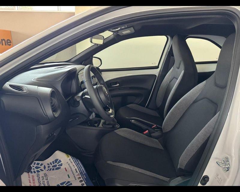 Toyota Aygo X 1.0 VVT-i 72 CV 5 porte Active