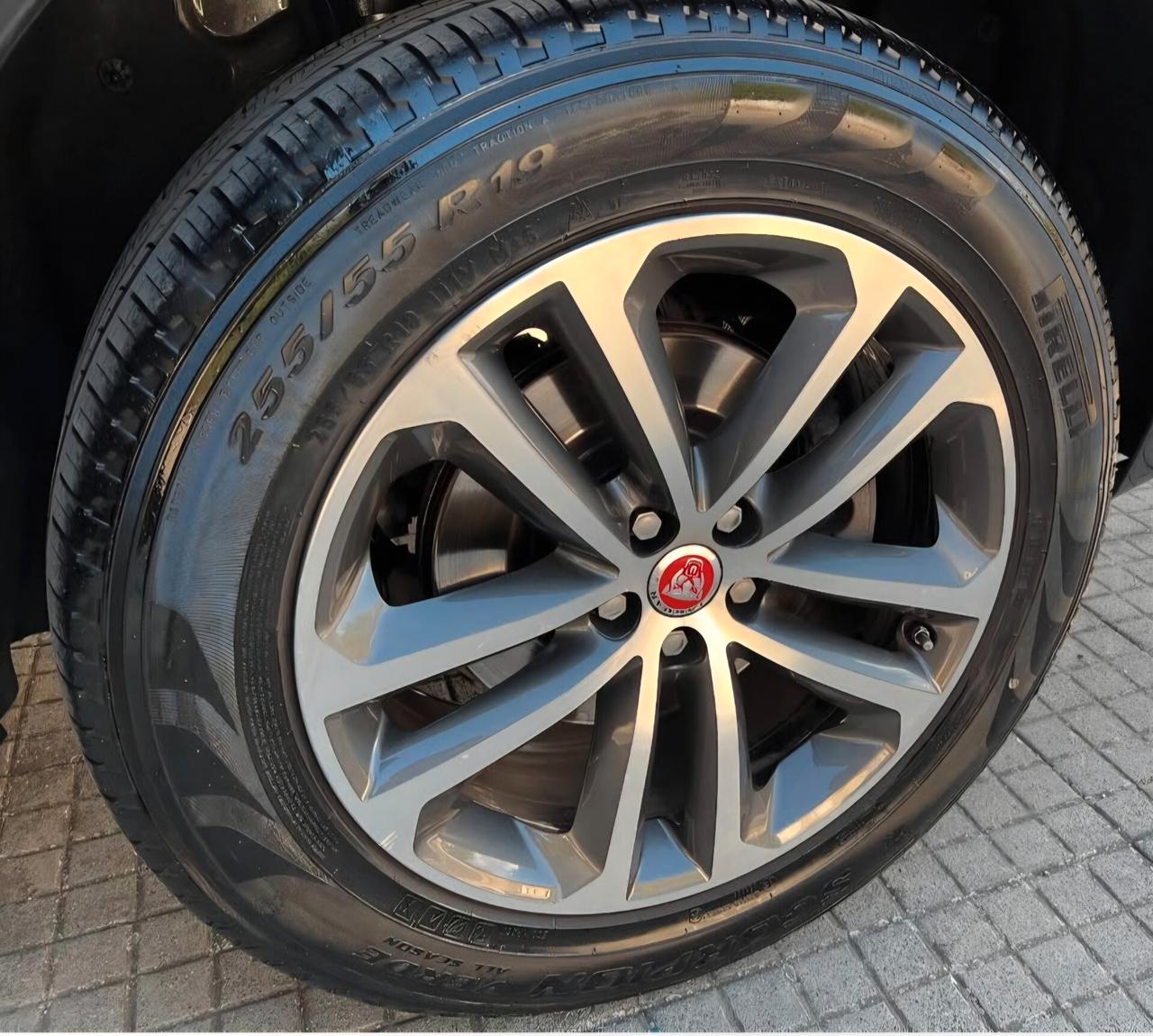 Jaguar F-Pace 2.0 diesel 2018