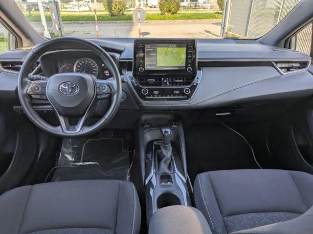TOYOTA Corolla 1.8 Hybrid Black Edition