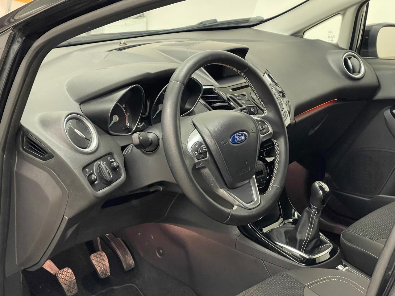 Ford Fiesta 1.4 5p. Bz.- GPL Titanium