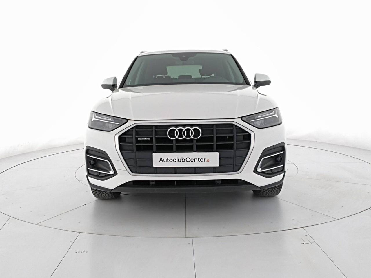 Audi Q5 40 2.0 tdi mhev 12V Business quattro