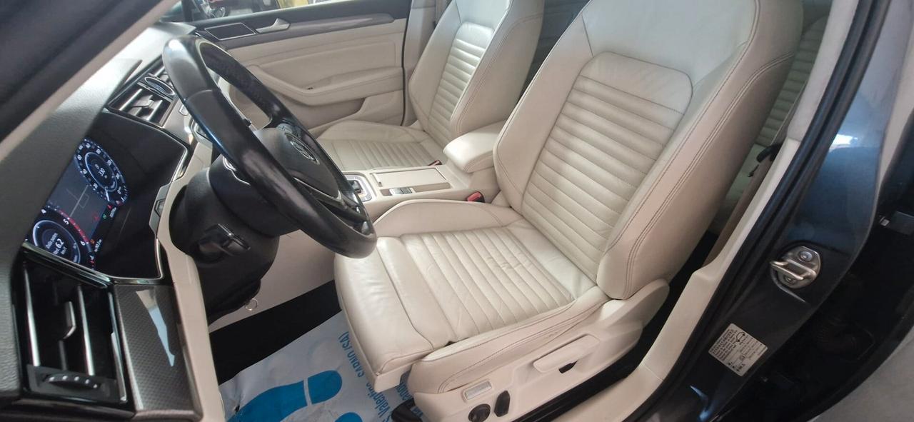 Volkswagen Passat Alltrack 2.0 TDI 190 CV 4MOTION DSG BMT