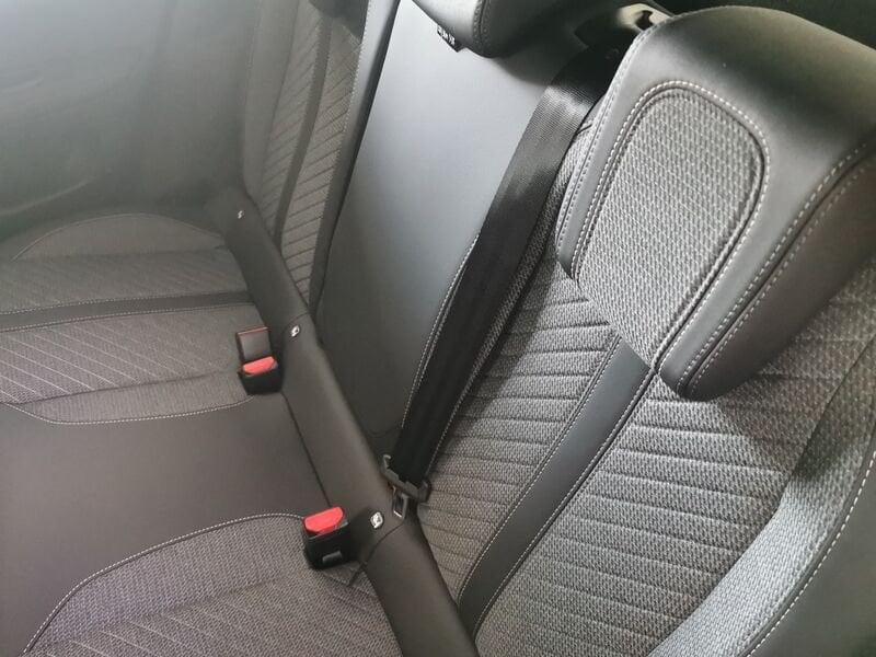 Peugeot 2008 2008 PureTech 100 S&S Allure