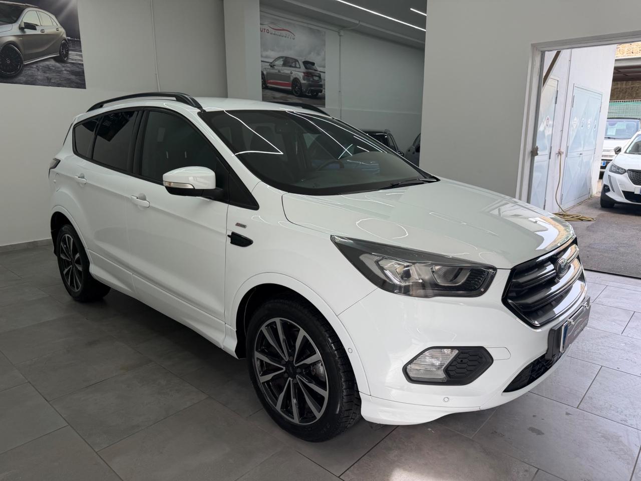 Ford Kuga 1.5 TDCI 120 CV S&S 2WD ST-Line 2018